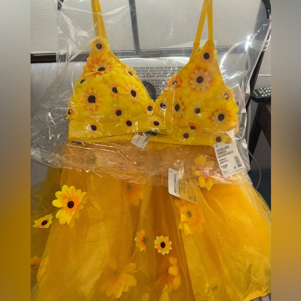 Sunflower Skirt OS NWT